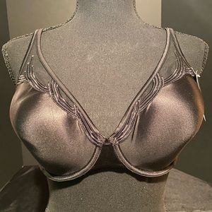 Black Wacoal bra